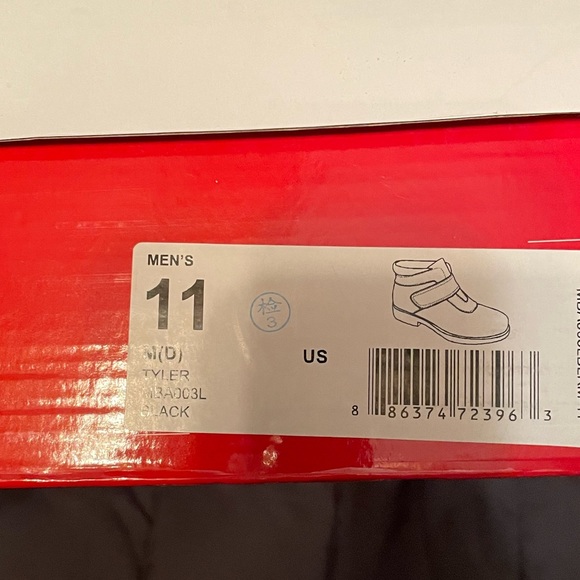 Men's Black Leather Shoes - Picture 7 of 8